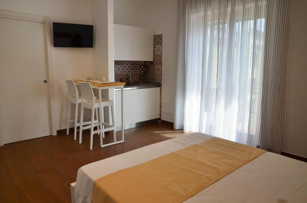 Bed and Breakfast La Casa In Piazza Apice Екстер'єр фото