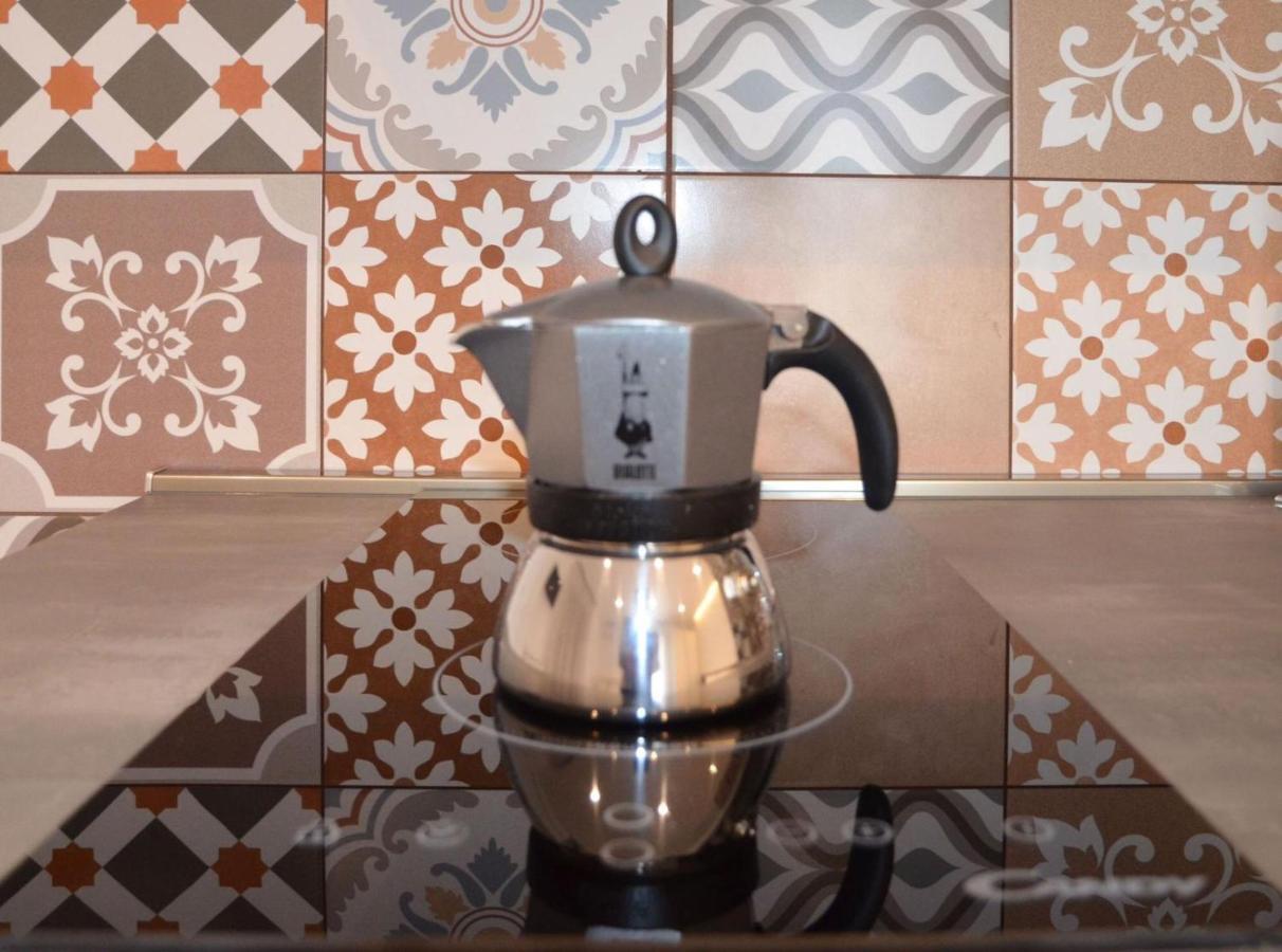 Bed and Breakfast La Casa In Piazza Apice Екстер'єр фото